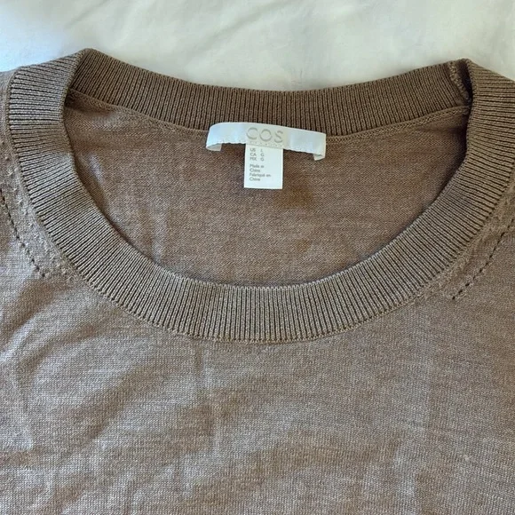 COS Camel Fine Knit Wool Crewneck Sweater, Size Large - Picture 3 of 10